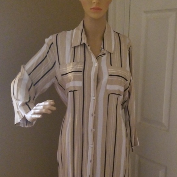 Dress - Picture 3 of 3